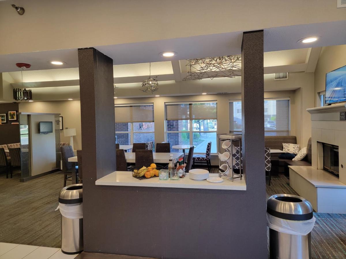 Residence Inn Indianapolis Airport Exteriör bild